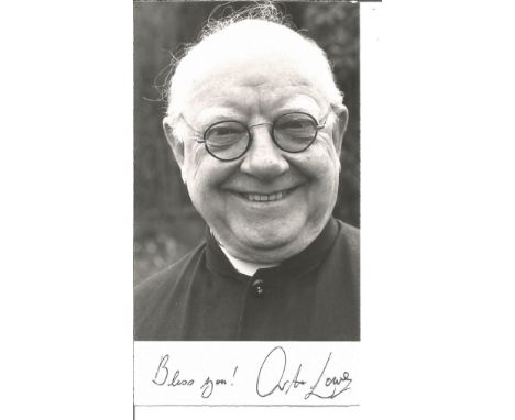 Dads Army Arthur Lowe signed 6 x 4 inch b/w photo. Good Condition. All autographed items are genuine hand signed and come wit