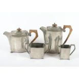 ARTS-AND-CRAFTS-KAFFEE-/TEEKERN, Zinn, Hutton, Sheffield, um 1900