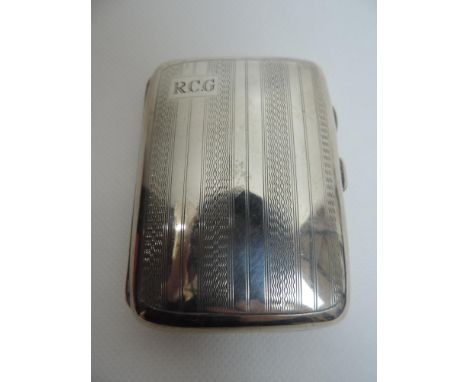 Silver Cigarette Case with Engine Turned Decoration - 45gms 
