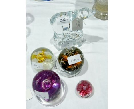 A collection of Caithness paperweights and others (7)