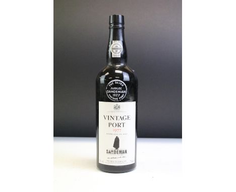 Sandeman Silver Jubilee 1977 Vintage Port (75cl)