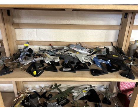Quantity of modern model aircraft