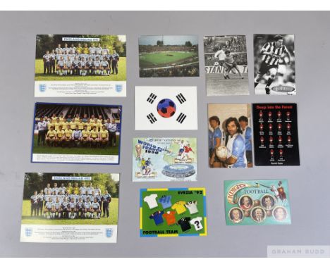 A collection of football postcards, photographs and pictures, with an emphasis on modern editions, b&w team photographs, play
