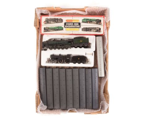 A quantity of OO gauge LMS/BR railway. A boxed Hornby Railways BR Class 9F 2-10-0 tender locomotive, 92220 Evening Star in li