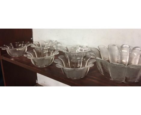 SHELF OF 5 HEAVY GLASS DESSERT BOWLS &amp; JUNKET BOWL