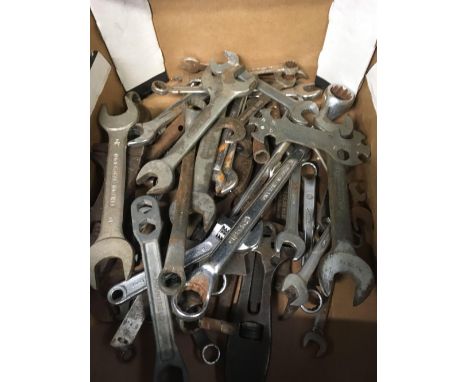 CARTON OF OPEN ENDED &amp; RING SPANNERS