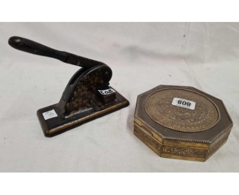 DECORATIVE LETTER HEAD STAMP &amp; A BRASS HEXAGON TRINKET BOX