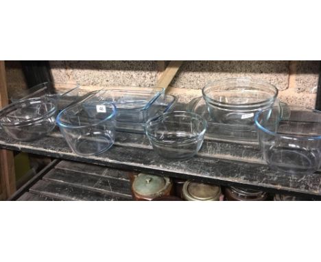 SHELF OF PYREX WARE OR SIMILAR