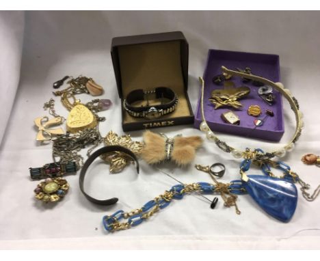 TUB OF COSTUME JEWELLERY, PIN BADGES &amp; A LADIES TIMEX WRIST WATCH IN BOX