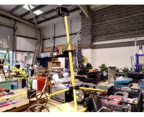 Two 240v work lights on tripod stand. All electrical items in this lot have been PAT tested for safety and have passed. This 