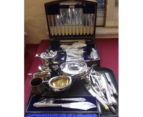 E.P. fish servers, tea set and other E.P. ware. Condition report: see terms and conditions