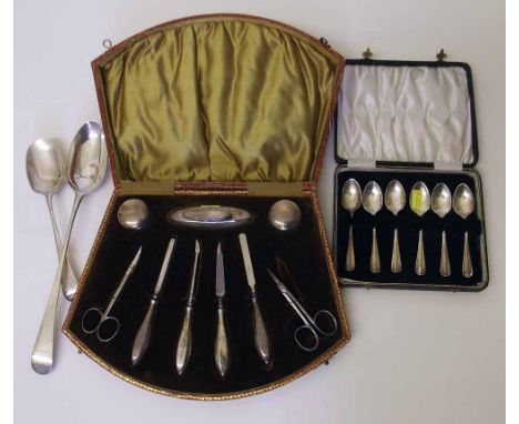 Two silver unmarked silver spoons, six silver tea spoons and cased silver nine piece manicure set. Condition report: see term