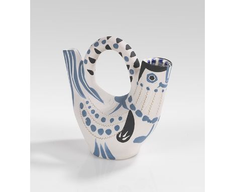 Pablo Picasso     1881 Malaga - 1973 Mougins Pichet espagnol. 1954. Keramik. Weißer Scherben mit farbiger Engobemalerei und R