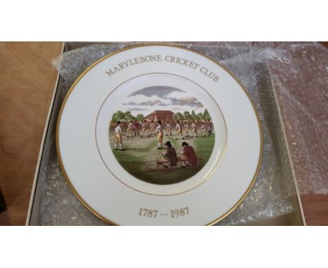 CRICKET, ceramic plates, inc. Marylebone Cricket Club 1787-1987 (Wedgwood), Australia 1977 Touring Cricket Team (Royal Staffo
