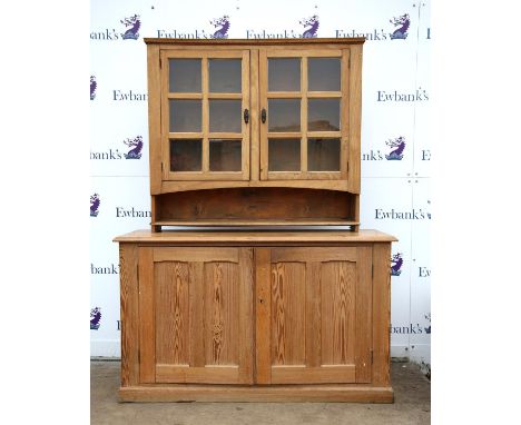 20th century pine dresser base on plinth base, the light oak upper section with glazed cupboards over open section, h212 x w1