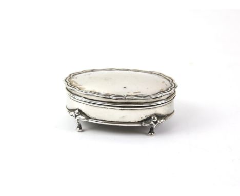 Silver trinket box, cat on four legs Birmingham 1918  