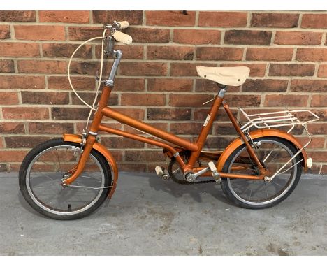 Childs Kerry Junior BicycleMake: Contact AuctioneerModel: Contact AuctioneerYear: 0Mileage: 0VIN: Contact AuctioneerConfigura