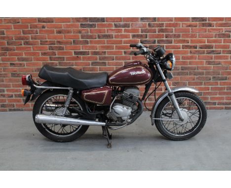 1981 Honda CD 200Make: Honda Model: CD 200 Year: 1981Mileage: 14775VIN: JHMMC012100998Configuration: Right Hand DriveRegistra