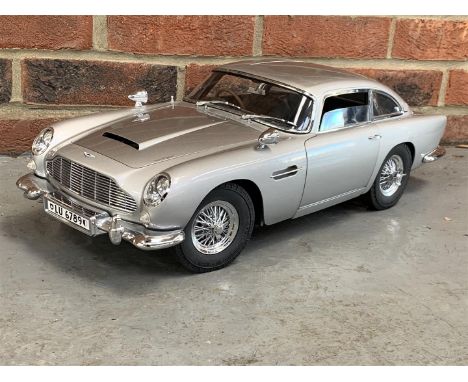 Eaglemoss James Bond Aston Martin DB5 Model 22" long. 1:18 highly detailed metal model, built up around 10 years ago. Many wo