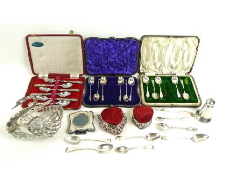 A group of silver including a pepperette, Birmingham 1908, Hayes &amp; Co, a pair of George III teaspoons, London 1789, Peter