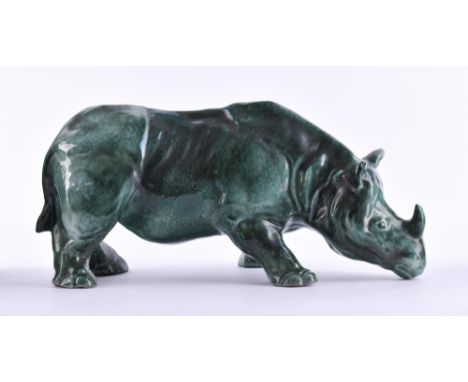  Monogrammist HH oder ähnlich  "Nashorn" Keramik glasiert, ca. 16 cm x 37,5 cm x 16 cm, unterm linken Huf monogrammiert     