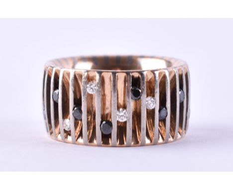   Damen Brillantring  GG 750/000, RG ca. 55, Gesamtgewicht ca. 18,5 g        Ladies brilliant ring  yellow gold 750/000, ring