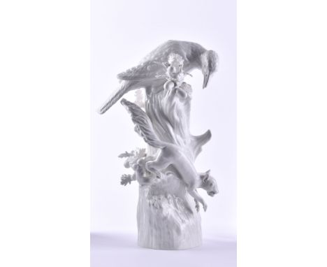   Große Figurengruppe Meissen  'Eichelhäher und Eichhörnchen', 2 Schleifstriche, Eichelhäher und Eichhörnchen an einem Eichen