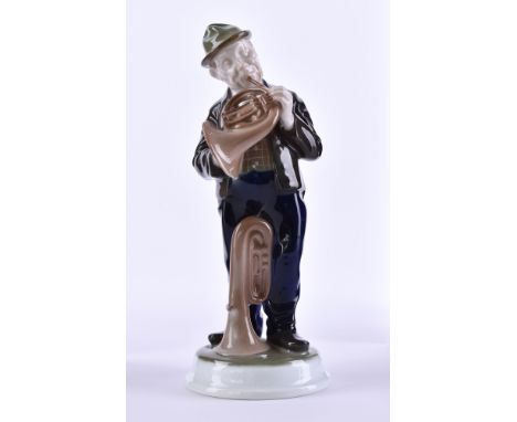   Figur Rosenthal  Waldhornbläser, farbig staffiert, signiert: K. Himmelstoss, gemarkt, Mundstück untere Posaune bestoßen, H: