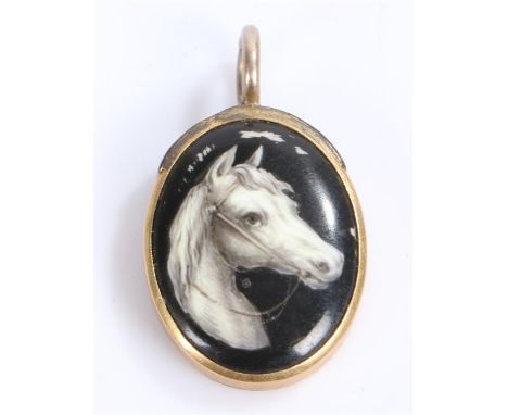 19th Century enamel pendant, decorated with a white horse, 21mm high
