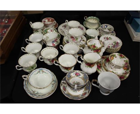 Mixed ceramics to include a Royal Albert bone china Old Country Roses Pattern part tea service together with a set of Coalpor