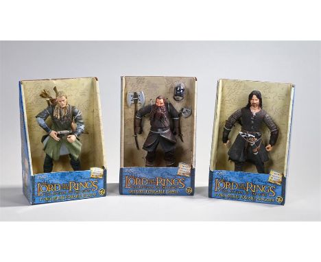 Lord of the Rings Deluxe figures, The Return of the King, Deluxe poseable Legolas, Deluxe poseable Aragorn and Deluxe poseabl