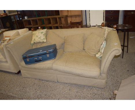 KNOLE END THREE SEATER MODERN SOFA, LENGTH APPROX 210CM