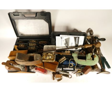 A collection of early 20th century and later carpenters hand tools, to include multi planes, chizels, drills, rebate planes, 