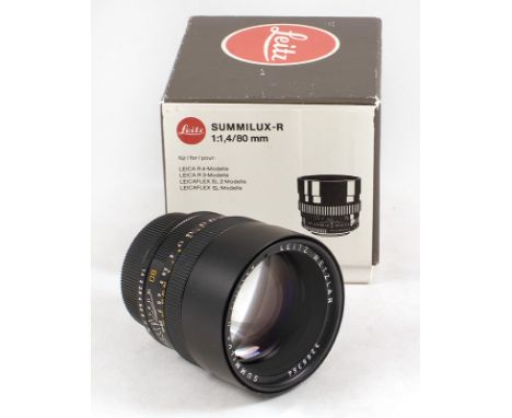 Leitz Wetzlar 80mm f1,4 3-cam lens #3266364 for Leica R (condition 4F) with caps, soft case and instruction in makers box.