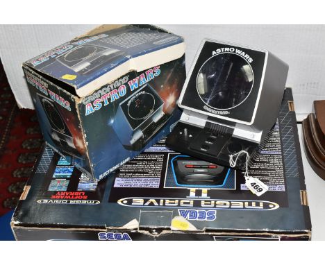 SEGA MEGADRIVE GAMES AND GRANDSTAND ASTRO WARS BOXED, MegaDrive games include The Terminator, Sonic Spinball, Bubsy, EA Sport