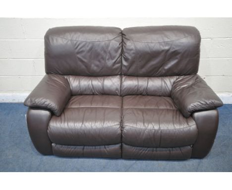 A BROWN LEATHER UPHOLSTERED TWO SEATER SOFA, length 162cm x depth 91cm x height 97cm (condition report: some wear to leather)
