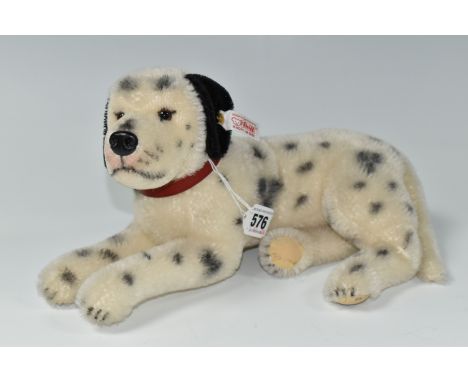 AN UNBOXED MODERN STEIFF LIMITED EDITION MOHAIR DALMATIAN DOG, No.038600, limited edition No.0630 of 1800, with button and ta