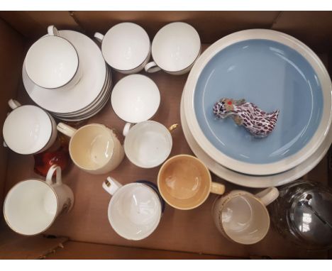 A collection of ceramic items to include Royal commemorative mugs, Ringtons mug, Spode mug, Wedgwood Summer Sky plates etc (1