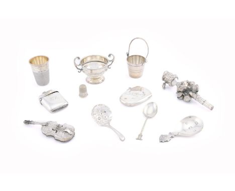Y  A COLLECTION OF SILVER ITEMS To include: a Victorian novelty thimble shaped vodka tot by George Unite & sons, Birmingham 1