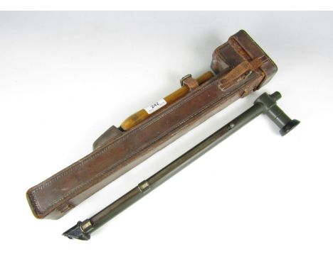 A First World War British Army periscope No 25, dated 1918, in transit case