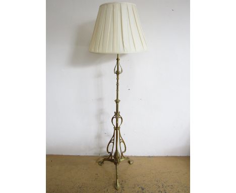 A late 19th / early 20th Century telescopic brass standard lamp