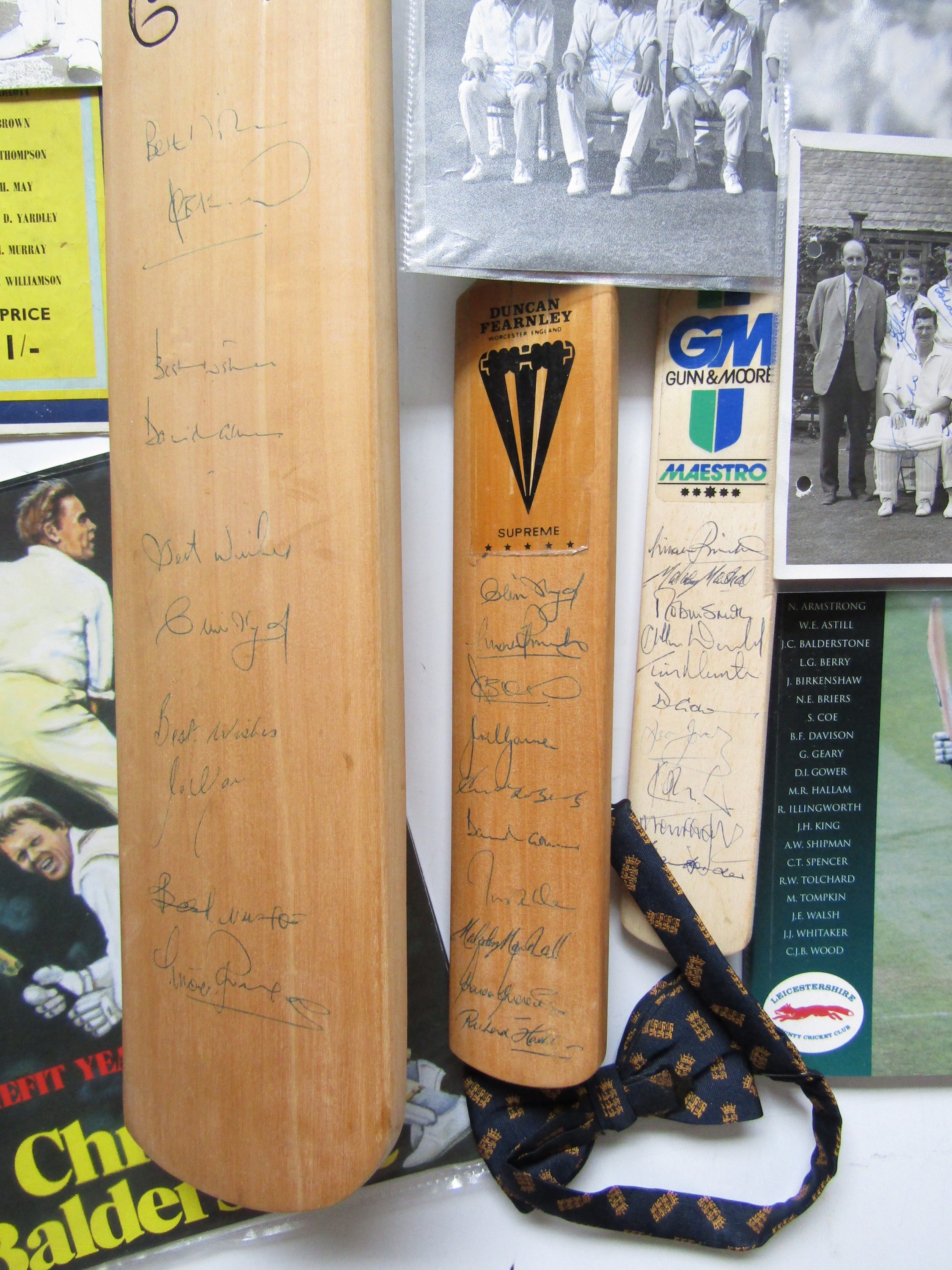 [Cricket / Autographs] A Large Collection Of Cricket Memorabilia And ...