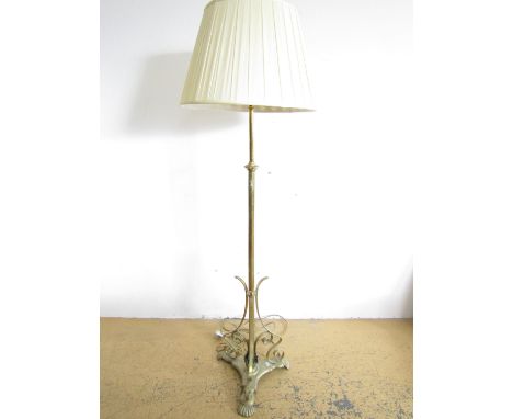 A late 19th / early 20th Century telescopic brass standard lamp