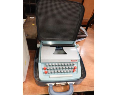 Vintage Typewriter 