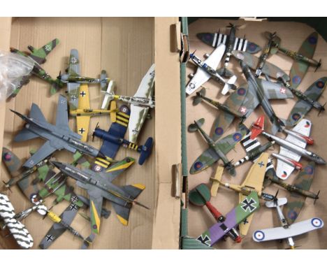 Corgi Aviation Archive, twenty five loose WWI and later military aircraft models, with some stands and accessories, F-VG, som