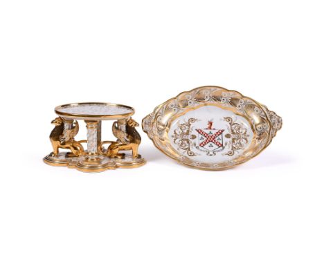 A RARE WORCESTER (BARR, FLIGHT & BARR) LOZENGE-SHAPED CENTRE-DISH AND STANDFROM THE SO-CALLED GORT SERVICE, CIRCA 1810The loz