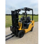 CATERPILLAR, 2 Tonne - Diesel Forklift (container spec - 8304 hours)