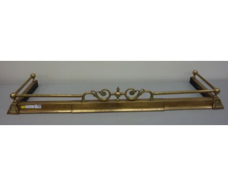 Brass telescopic fender