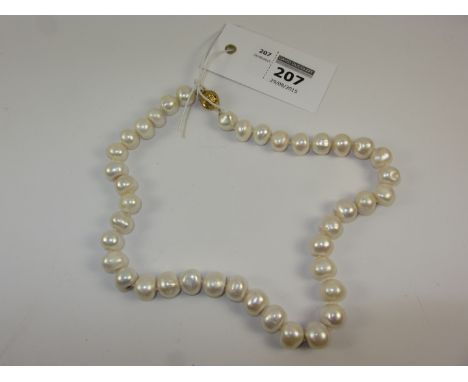 Freshwater pearl necklace