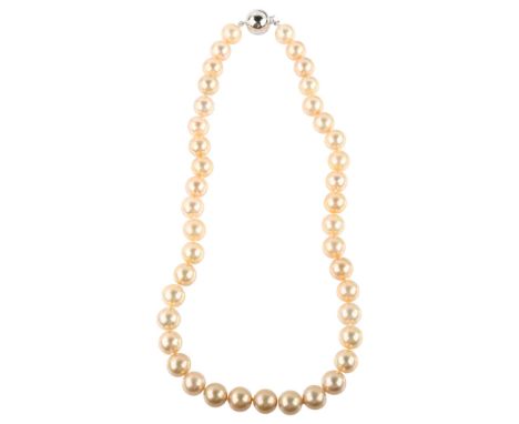 A single-strand cultured pearl necklace, with 9ct white gold ball clasp, pearl diameter 10.1mm, necklace length 40cm, 60.5gNo